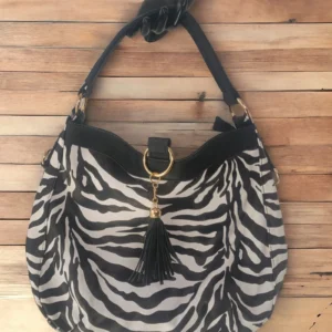 Beautiful Zebra Print Tote Bag | Stylish & Spacious Handbag